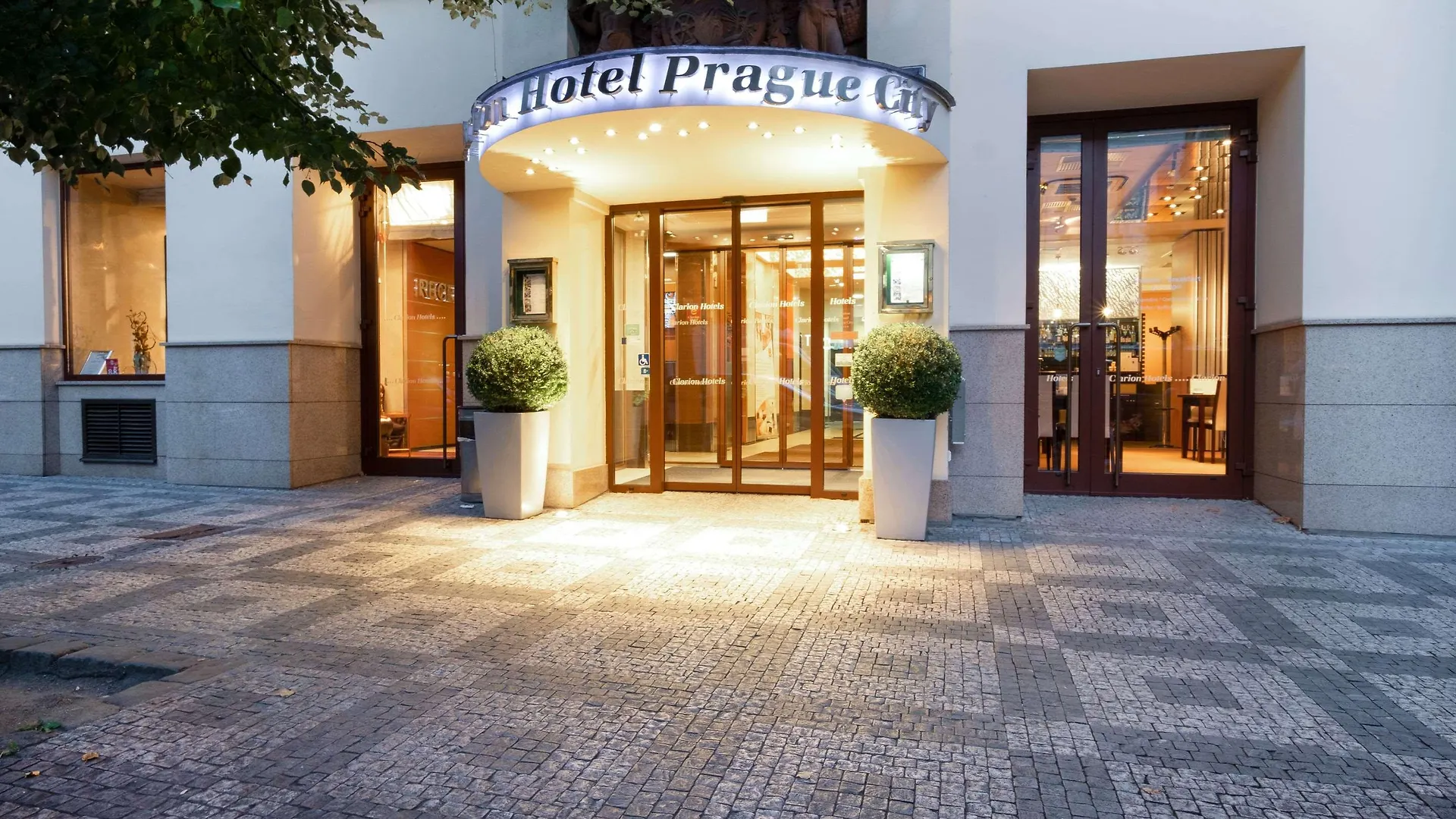 Clarion Hotel Prague City 4*,