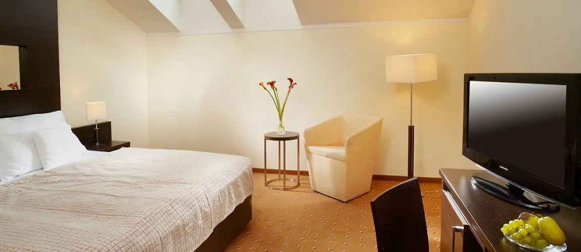 Clarion Hotel Prague City 4*,